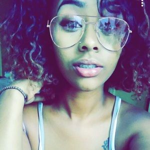 Meet your Posher, Tamara